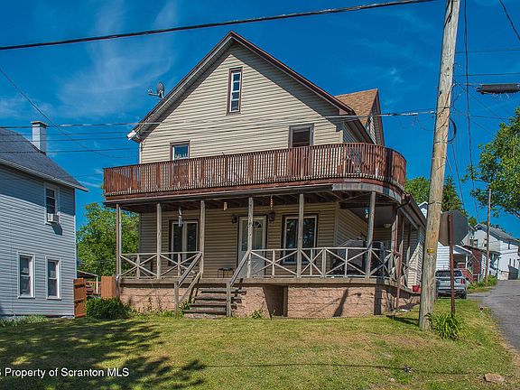 2nd image of 629 Clinton St