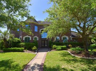 2607 Heatherbend Dr, Pearland, TX 77584