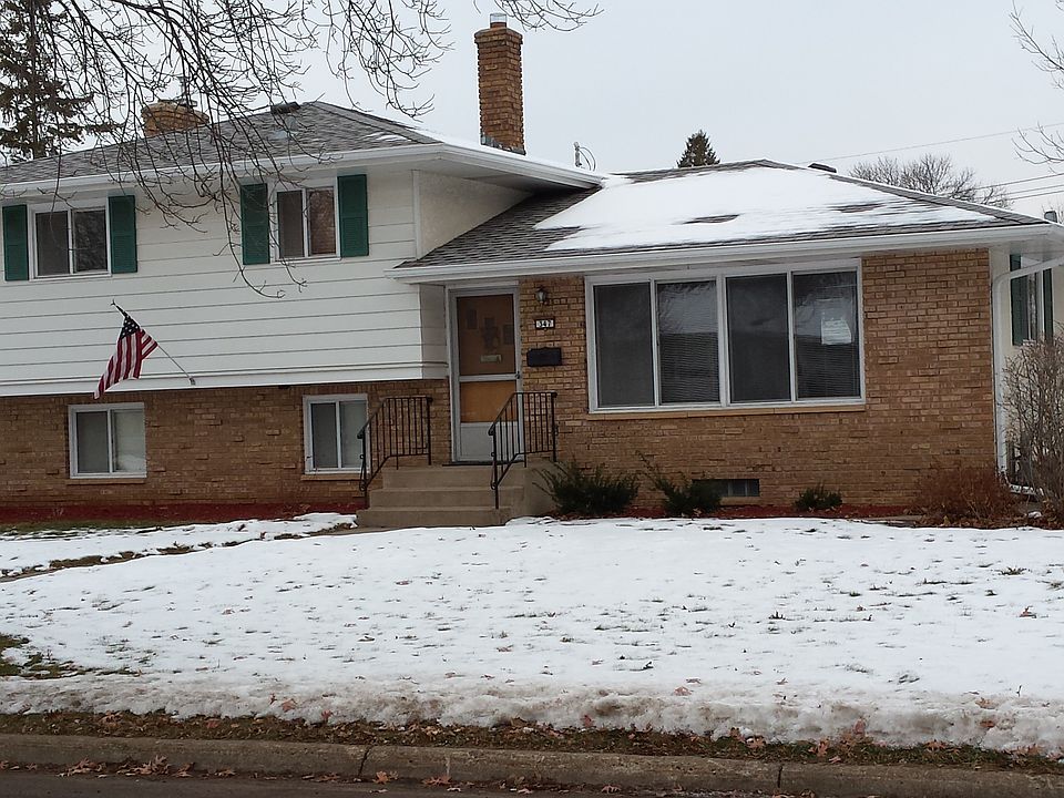 1st image of 347 Emerson Ave W