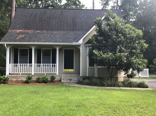321 Briarcliff Dr, Thomasville, GA 31792