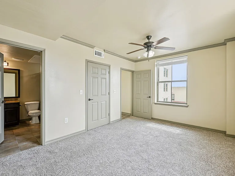 2101 Church Street — Photo 152