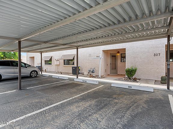 3rd image of 309 E WASHINGTON Street