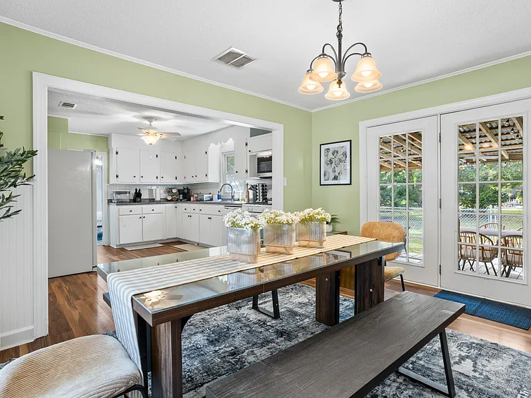 807 Ruth Ave — Photo 32