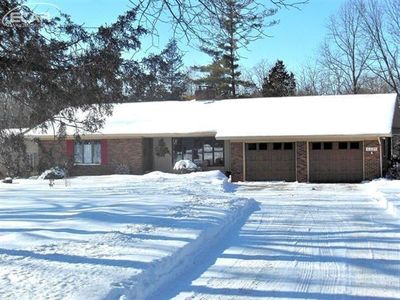 4495 Cedardale Ln, Flushing, MI, 48433