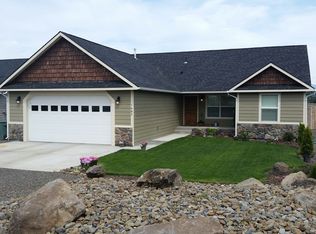 1407 25th St, La Grande, OR 97850