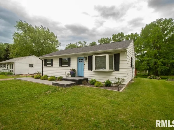 1518 W Shenandoah Dr, Peoria, IL 61614