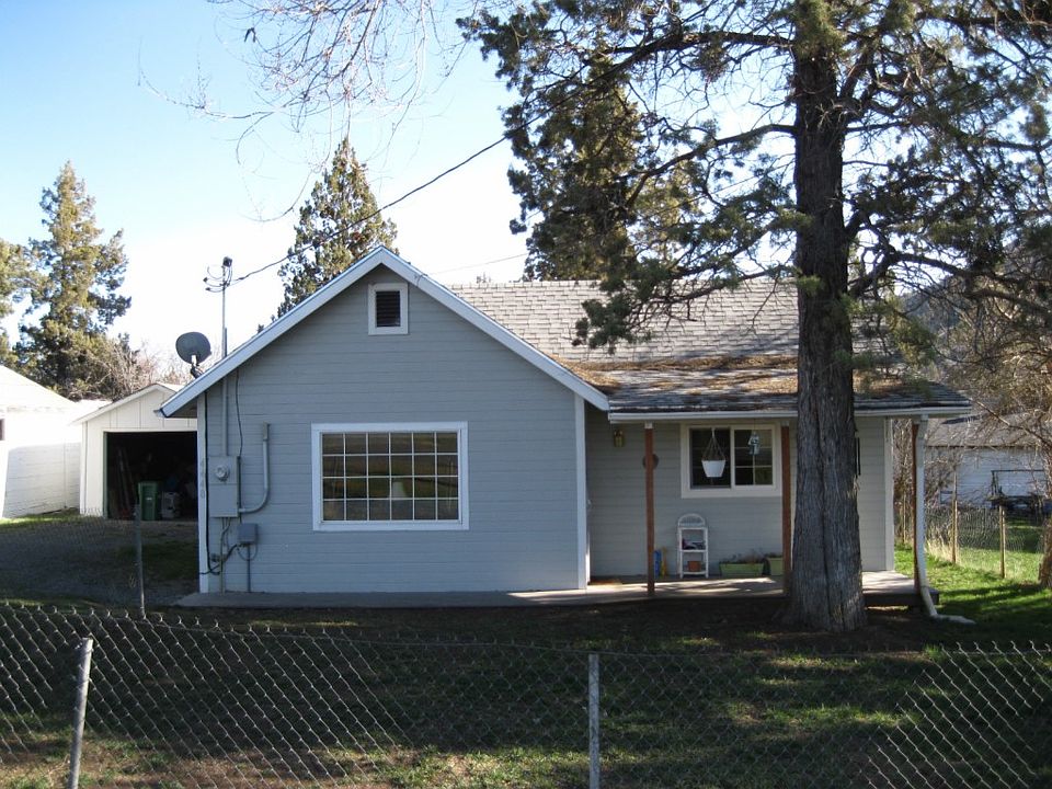 1st image of 4448 Douglas Ave