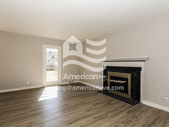 3-WM - Living Room