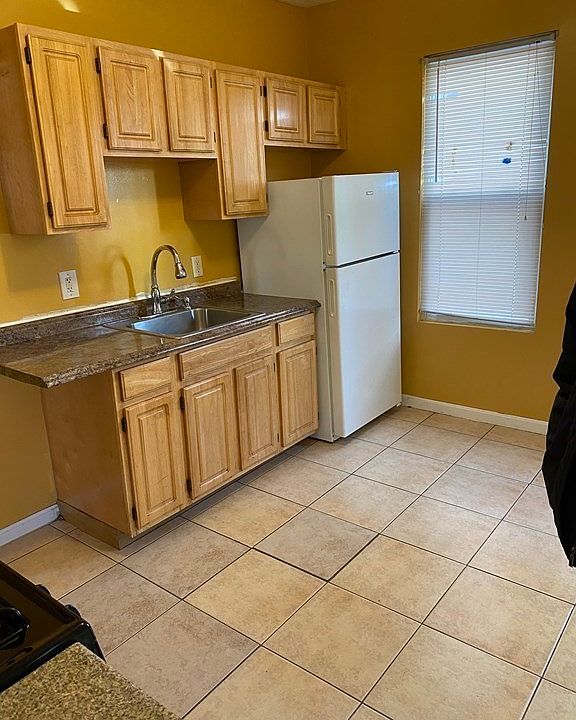 2nd image of 16 Kerwin St #1