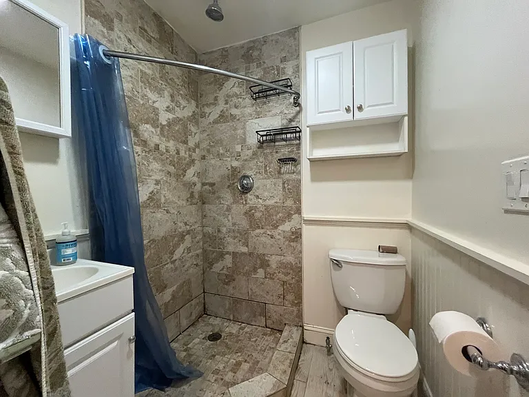 61 Joy St #1F — Photo 2