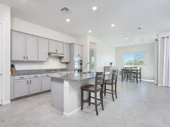 5197 W Ridgemont Ct, Tucson, AZ 85742