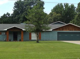 1123 Owens Rd, Terry, MS 39170