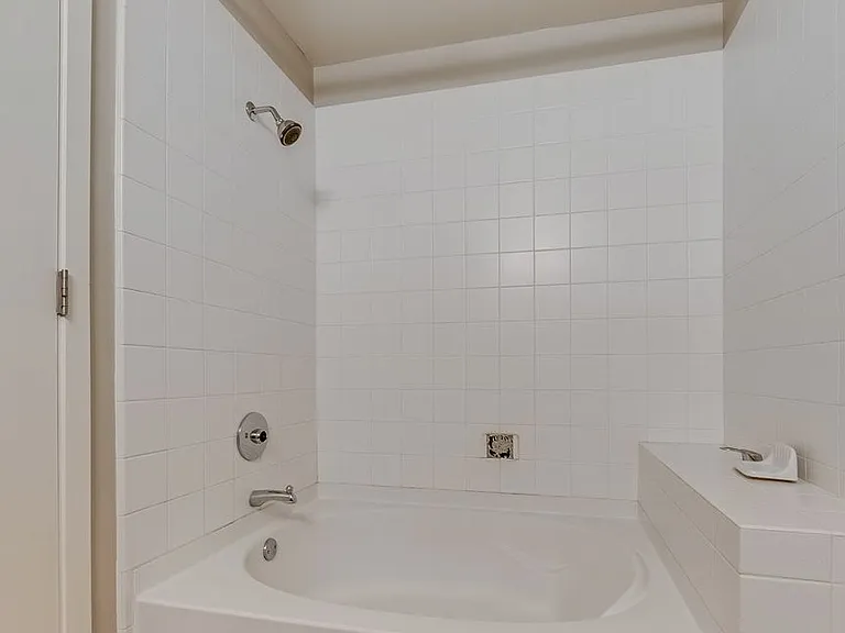 353 Bonneville Ave #161 — Photo 7