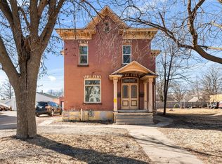 416 S Oak Ave, Owatonna, MN 55060