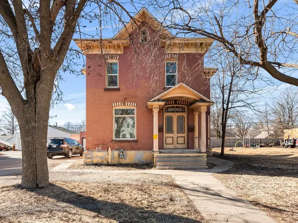 416 S Oak Ave, Owatonna, MN 55060