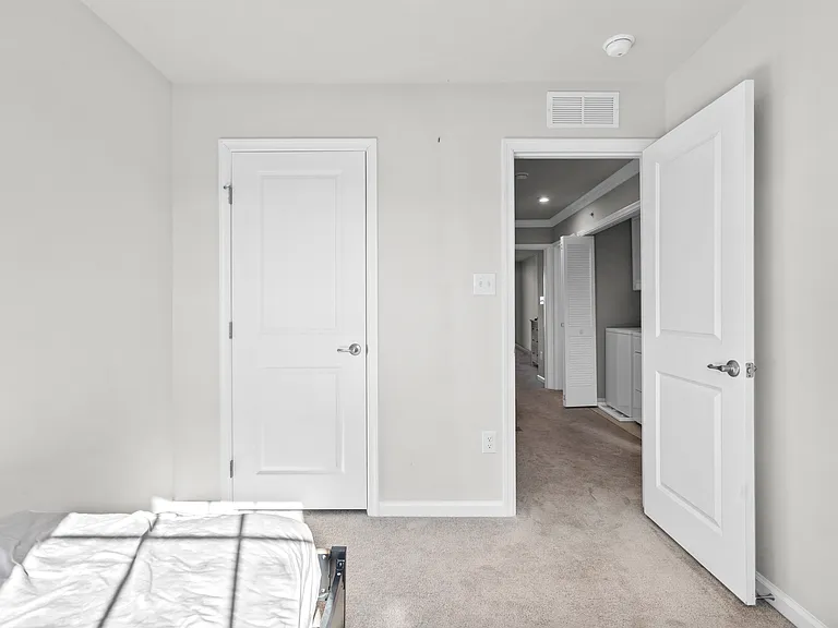 204 Station Dr — Photo 38