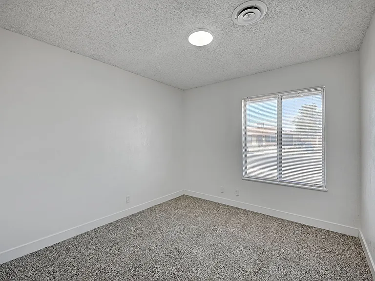 4047 Maple Hill Rd — Photo 20