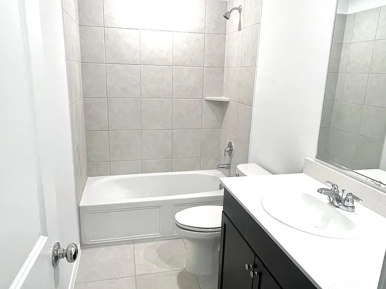 5836 Timber Point Dr — Photo 12