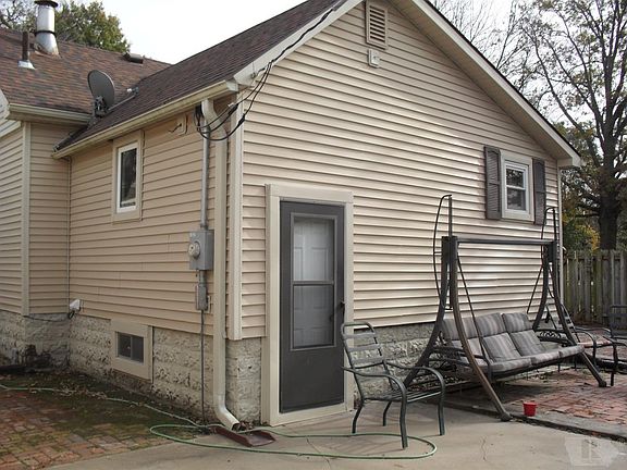5th image of 1001 Mobile Ave