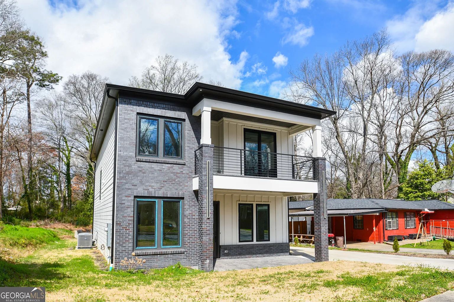 3299 Sims St photo 1
