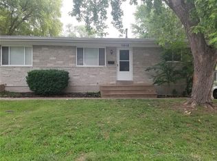 11013 Gertrude Ave, Saint Ann, MO