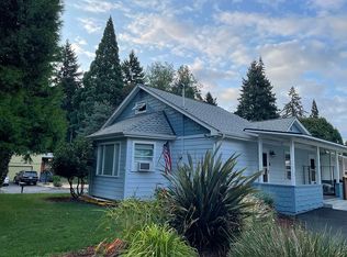 944 Fir Acres Dr, Eugene, OR 97401