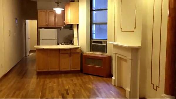 2nd image of 507 E 87th St APT 1B