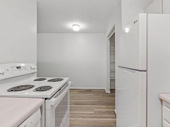 5th image of 255 K St APT 1
