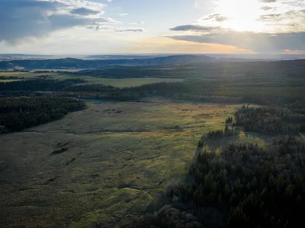 3208 Township Road 75, Cypress County, AB T0J 1V0