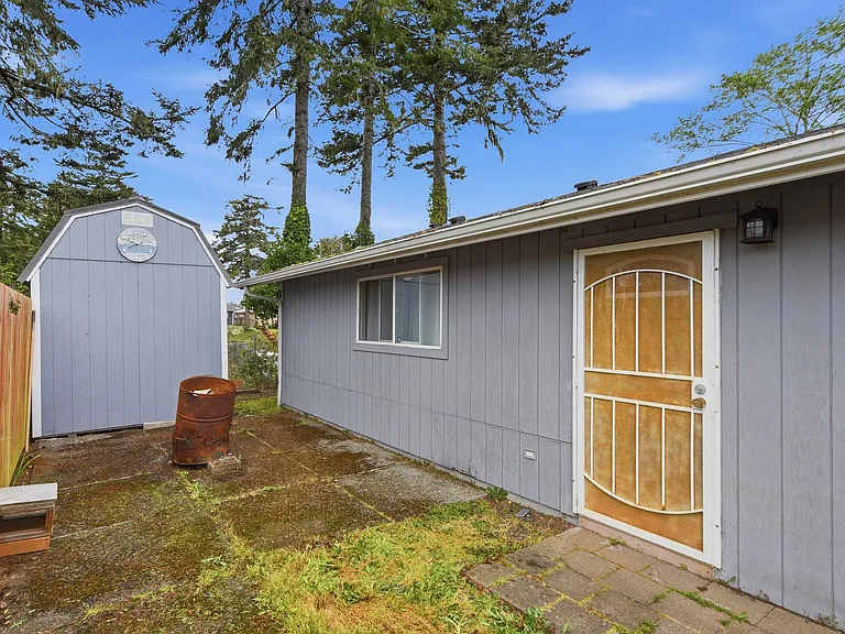 510 S Cammann St — Photo 16