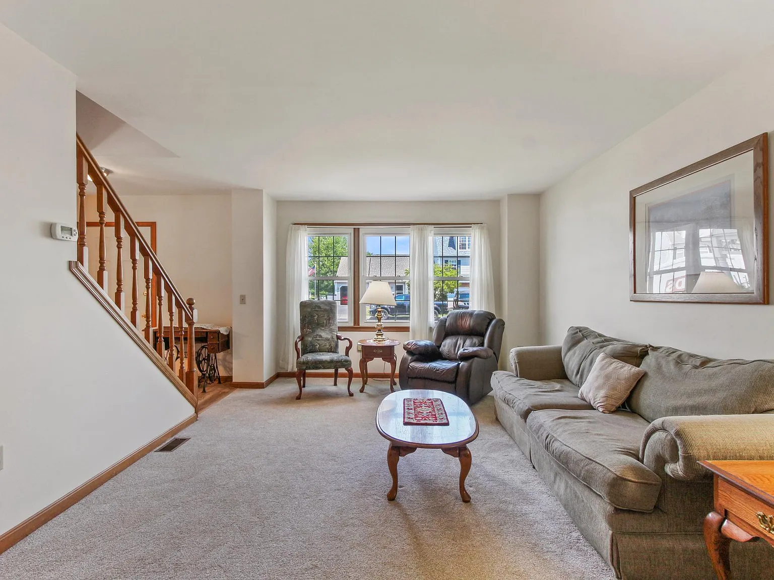 25 Warwick Cir — Photo 3
