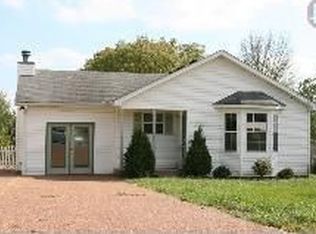 394 Park Ct N, La Vergne, TN 37086