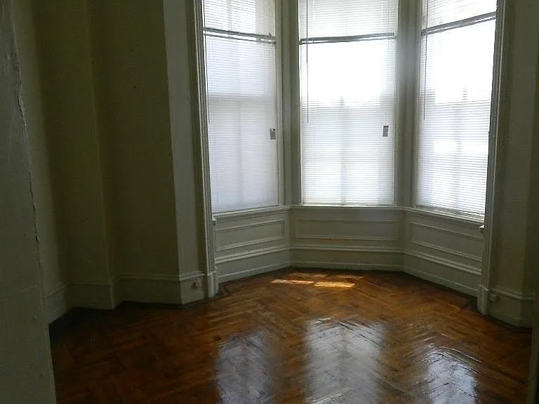 2118 Walnut St #2R — Photo 11