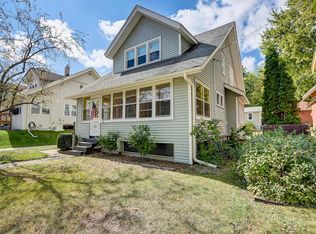122 N 10th Ave, West Bend, WI 53095