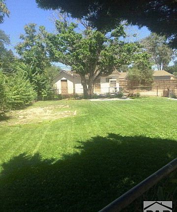 3rd image of 1339 E Ash St