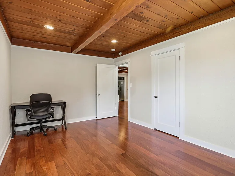 599 Borregas Ave — Photo 55