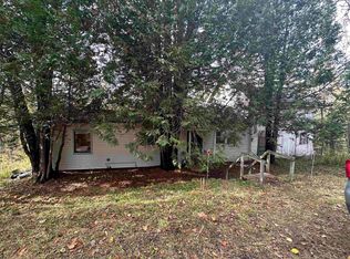 3133 S Walden Rd, Cabot, VT 05647