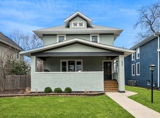 635 N Ridgeland Ave, Oak Park, IL 60302