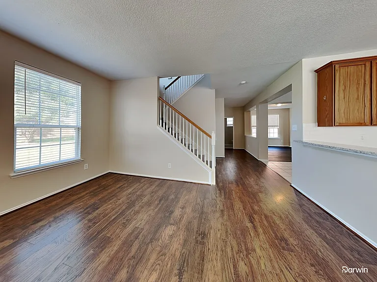 2707 Whisper Ct — Photo 5