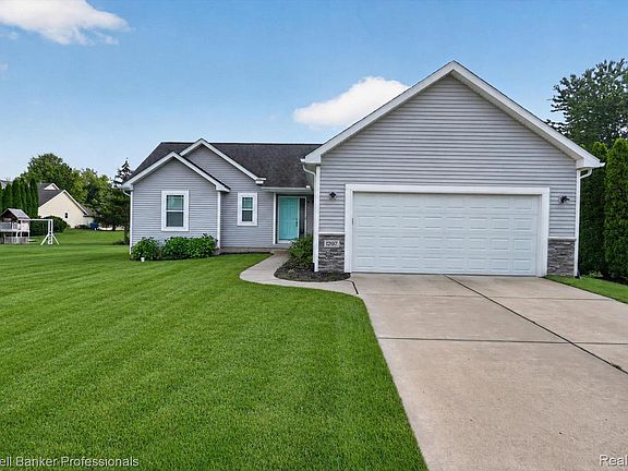 2nd image of 1297 Rosalie Dr
