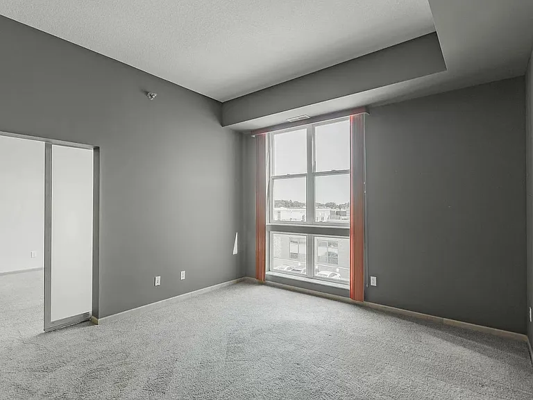 2650 University Ave W #307 — Photo 8