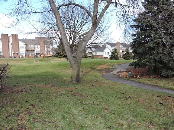 2nd image of 39736 Muirfield Ln #88