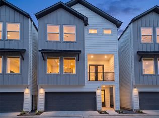 902 Kern St #B, Houston, TX 77009