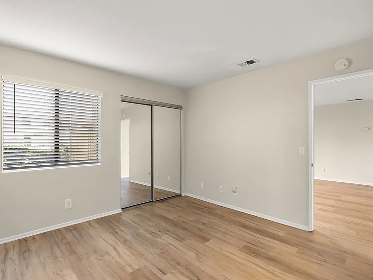 Parkview Palms Apartments- Riverside, CA — Photo 61