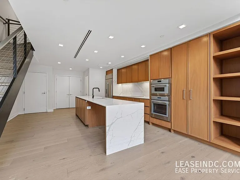 1332 8th St NW — Photo 5