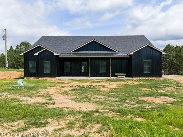 37230 Poteau Mountain Rd, Poteau, OK 74953