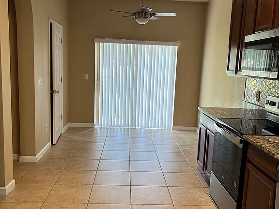 5th image of 16563 Cedar Crest Dr