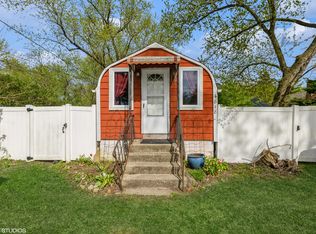 4818 Roberts Rd, McHenry, IL 60051