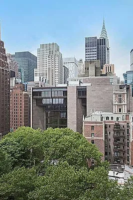 Rented by Sumitomo Real Estate Sales | media 9