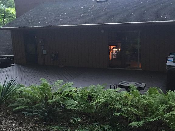 2nd image of 2911 W Bristol Dr